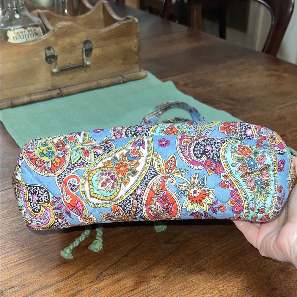 NWOT Vera Bradley Lunch Tote in Provence Paisley Pattern - Picture 6 of 6